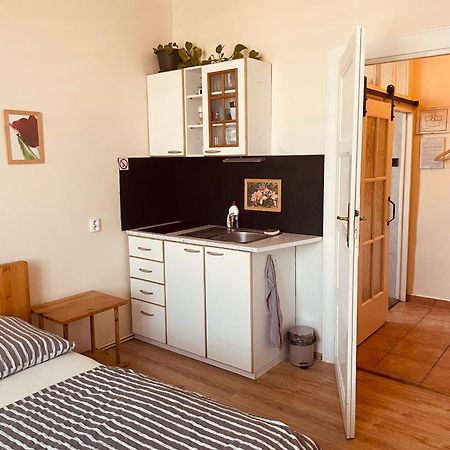 Apartman Lucian Praha Bagian luar foto