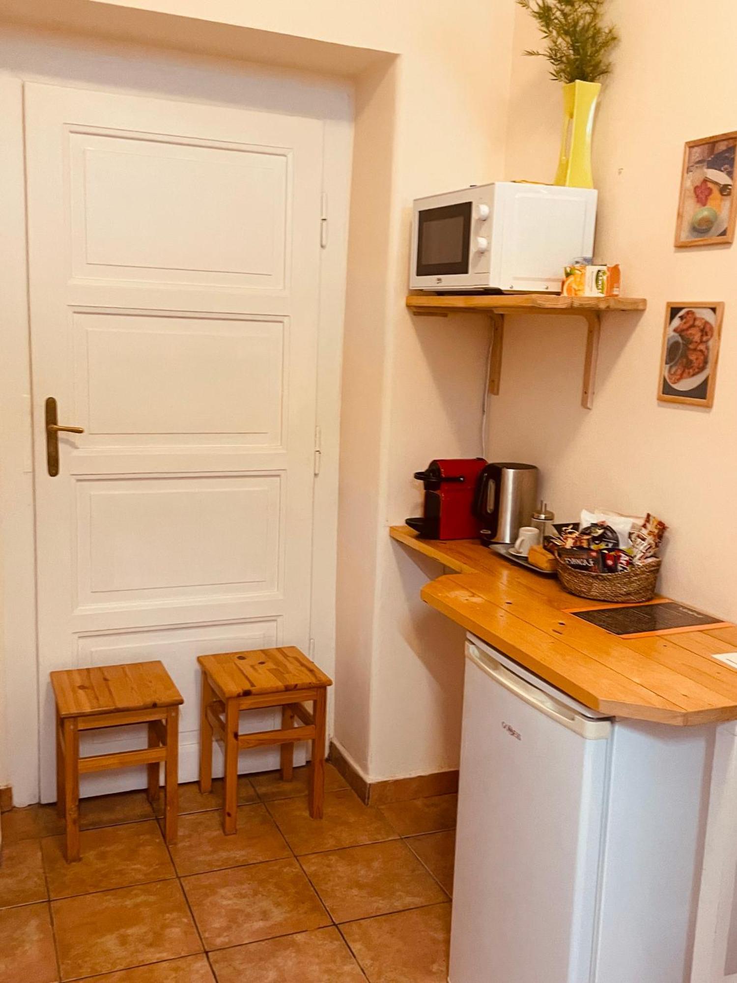 Apartman Lucian Praha Bagian luar foto