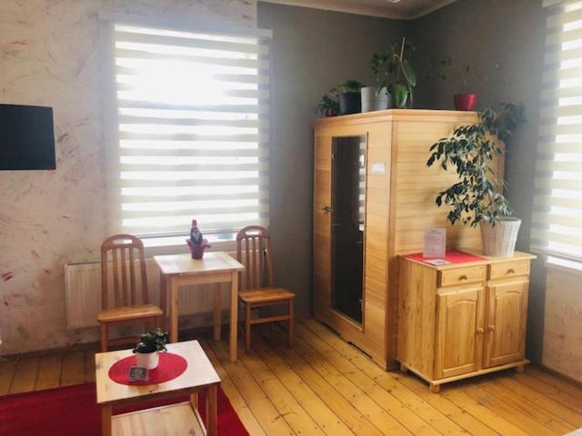 Apartman Lucian Praha Bagian luar foto